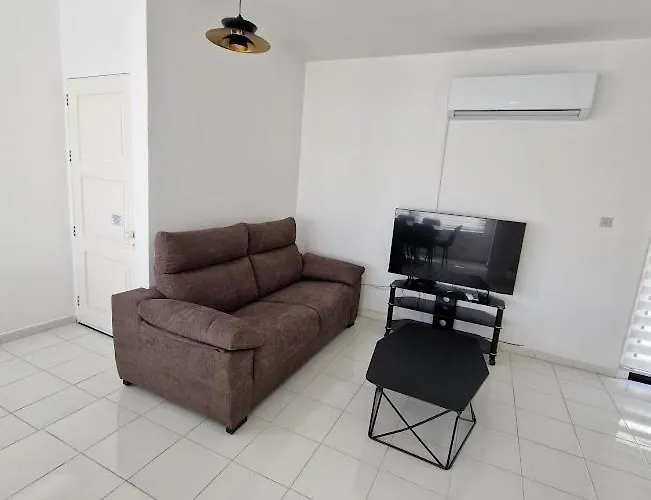 3 Bedroom Apartment, Natalia Centre, By Imh Europe Travel & Tours Apartamento *